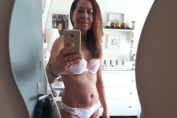 Reife deutsche Frau diskret 100% privat besuchbar privat-sex-berlin, hobbyhure-berlin, hausfrauen-sex-berlin, berlin